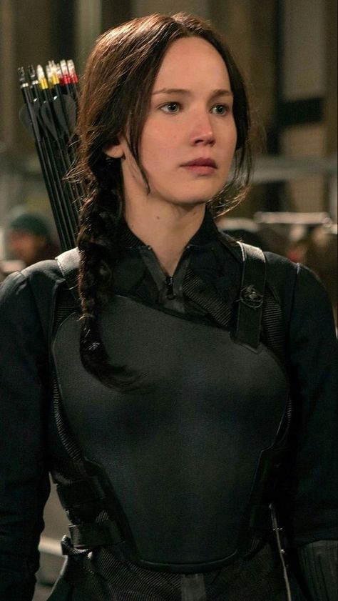 Katniss Everdeen Hair, Katniss Everdeen Outfit, Hunger Games Hair, Jeniffer Lawrance, Jenifer Lawrens, Hunger Games Outfits, Hunger Games Wallpaper, Jennifer Lawrence Hot, Hunger Games Peeta