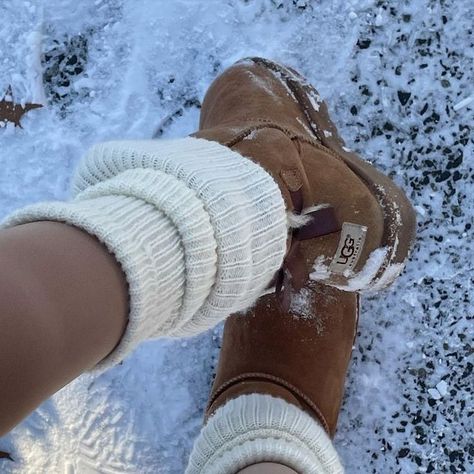 Vinter Mode Outfits, Buty Ugg, Skandinavian Fashion, Skor Sneakers, Winter Princess, Dr Shoes, 사진 촬영 포즈, Winter Inspo, Winter Mode