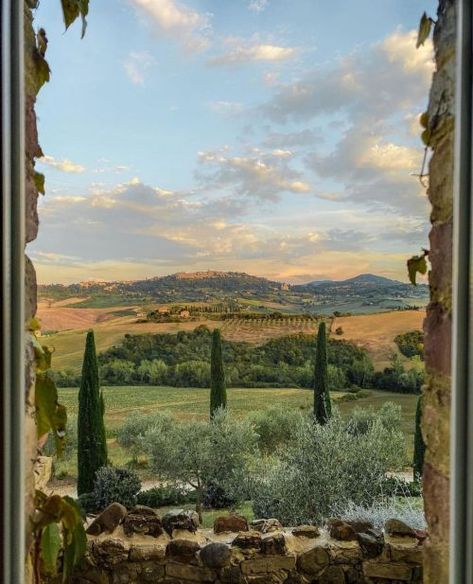 Northern Italy, Italy Vibes, Italian Countryside, Montepulciano, Italy Aesthetic, Italian Summer, Images Wallpaper, Nature Aesthetic, Pretty Places