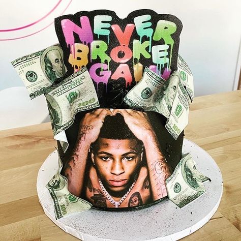 Nba Youngboy Cake Ideas, Birthday Cake Rapper, Nba Youngboy Birthday Party Ideas, Nba Youngboy Cake, Youngboy Birthday, 14th Birthday Cakes Boy, Rapper Cake, Rapper Birthday Cake, Music Birthday Cakes