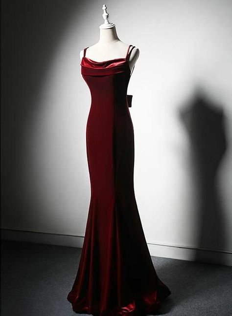 Wine Red Elegant Dress, Prom Dresses Red Velvet, Elagent Prom Dresses, Elegant Red Dress Glamour Evening, Deep Red Evening Gown, Expensive Red Dress, Red Evening Dresses Elegant Silk, Elegant Dresses Red Long, Dark Red Hoco Dress Long