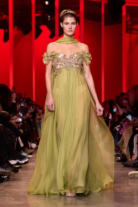 Elie Saab Spring 2024 Couture Collection | Vogue Elie Saab Couture, Elie Saab Spring, Elie Saab 2024, Runway Magazine, Collection Couture, Boutique Couture, Spring Couture, Couture Mode, Haute Couture Fashion