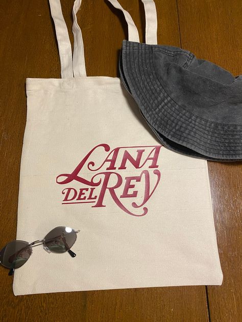 Lana Del Rey, Lana Del Rey Tote Bag, Lana Del Rey Merch, Decorated Tote Bags, Save The Environment, Bag Grocery, Taylor Swift Album, Big Bags, Book Bag