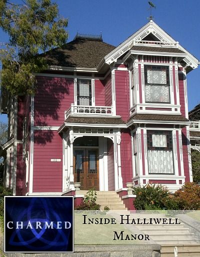 A behind-the-scenes tour of the Victorian house used in the TV show "Charmed" known as Halliwell Manor and how the real house looks today! Home Décor, Victorian Houses, Charmed House, Halliwell Manor, Art Dress, House Styles, Tv, The Originals, Home Decor