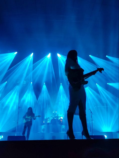 blue lights silhouette of laura lee. khruangbin live in concert, performing at the hollywood bowl in los angeles Hollywood Bowl, The Hollywood Bowl, Blue Aesthetic, Hollywood, Bowl, Concert, Blue