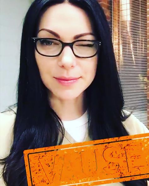 See this Instagram photo by @teamoitnb • 987 likes Taylor Schilling Laura Prepon, Donna Pinciotti, Alex And Piper, Alex Vause, Taylor Schilling, Laura Prepon, Harley Quinn Comic, That 70s Show, Orange Is The New