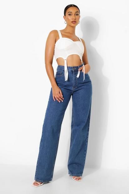 Boyfriend's Jeans Outfit, Boyfriend Jeans Outfit Baddie, How To Style Boyfriend Jeans, Boyfriend Jeans Outfit Casual, Baggy Wear, Boyfriend Styles, High Waist Boyfriend Jeans, Jeans Trousers Women, Punk Badges