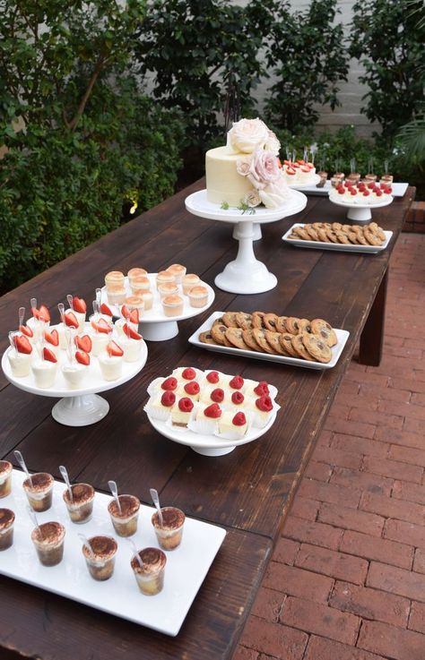 Pastries Table Ideas, Backyard Wedding Cake Table, Event Dessert Table, Easy Desserts For Wedding, Pastry Bar Wedding, Minimalist Dessert Table Wedding, Small Wedding Cake And Dessert Table, Dessert Displays For Parties, Simple Dessert Table Ideas Wedding