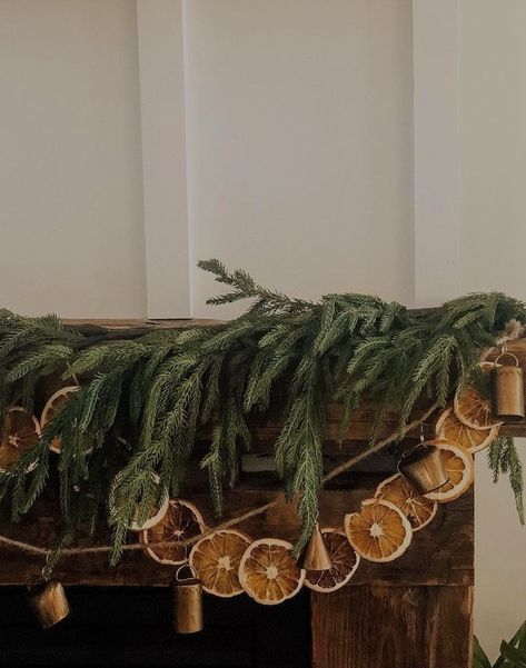 Dried Christmas Garland, Untraditional Christmas Decor, Tudor Christmas Decorations, Rustic Green Christmas Decor, Fairytale Christmas Decor, Boho Vintage Christmas, Yule Mantle Decor, Cottagecore Christmas Ornament, Cottagecore Christmas Bedroom