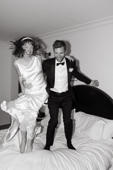 Bride And Groom Jumping On Bed, Wedding Hotel Room Photoshoot, Bride Hotel Room Photography, Bride And Groom Hotel Photos, Hotel Couple Photos, Couples Hotel Room Photoshoot, Hotel Room Couple Pictures, Hotel Couple Pictures, Hotel Couple Photoshoot