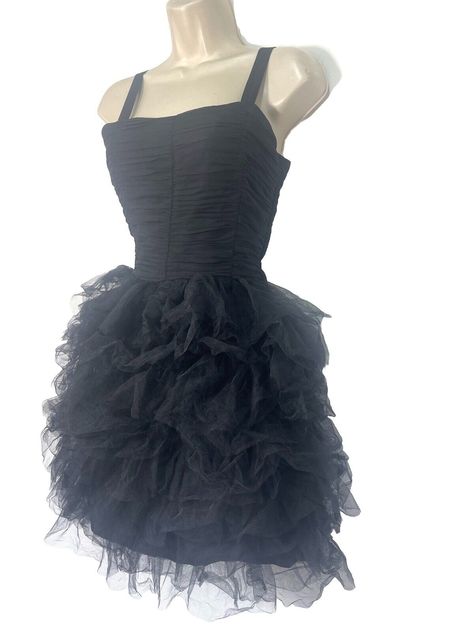 Black dress gothic fluffy ruffle party 80s size 10 Black Dress Gothic, Vintage Black Dress, 80s Dress, Gothic Dress, Dress Picture, Black Vintage, Vintage Dress, Formal Occasion, Square Neckline