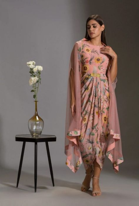 destination wedding outfits Destination Wedding Outfits, Cowl Skirt, Indo Western Outfits For Women, Western Tops For Women, Turkish Plates, Cape For Women, Mehendi Outfit, Cape Set, Pakistani Party Wear Dresses