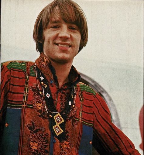 What a handsome man.❤️ Hippie Trippy, Peter Tork, Tiger Beat, Gone Too Soon, The Monkees, Summer Tour, Old Tv Shows, Too Soon, February 13