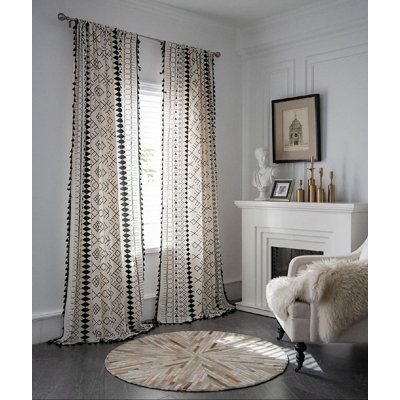 Boho Chic Bedroom Curtains, Boho Farmhouse Curtains Living Room, Black Curtains Dining Room, Black Boho Decor Bedroom, Rustic Bedroom Curtains, Black And White Rustic Living Room, Boho Kitchen Window Treatments, Black Boho Curtains, Boho Living Room Curtains Ideas