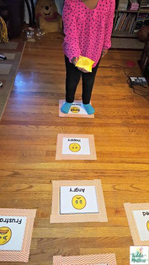 Feelings Identification, Emotions Preschool Activities, Feelings Preschool, Regulation Activities, Aktiviti Tadika, Emotions Game, Feelings Games, Teaching Emotions, Emotions Preschool