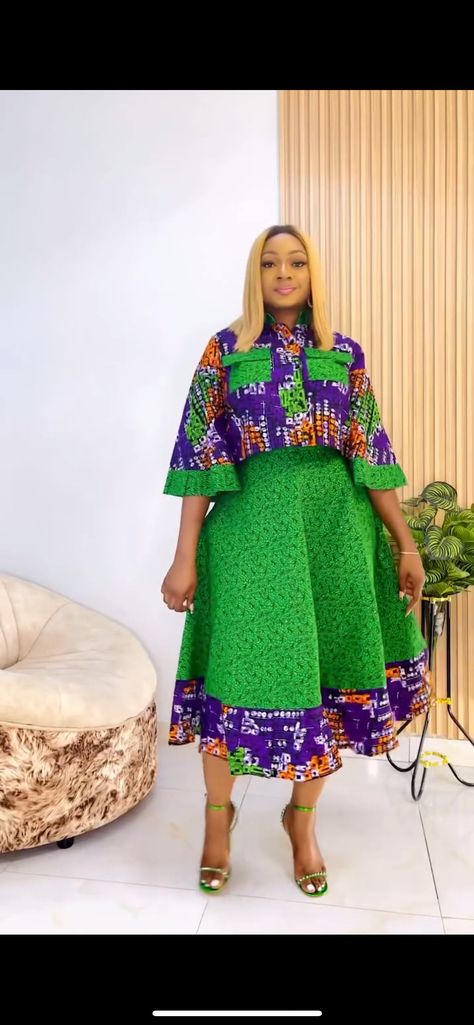 Crop Top Outfits Design, African Top And Skirt Styles, Ankara Skirt And Top Styles, Skirt And Top Ankara Styles, Ankara Tops For Ladies, Ankara Crop Top And Skirt, African Print Two Piece, Ankara Top And Skirt, Plus Size Ankara