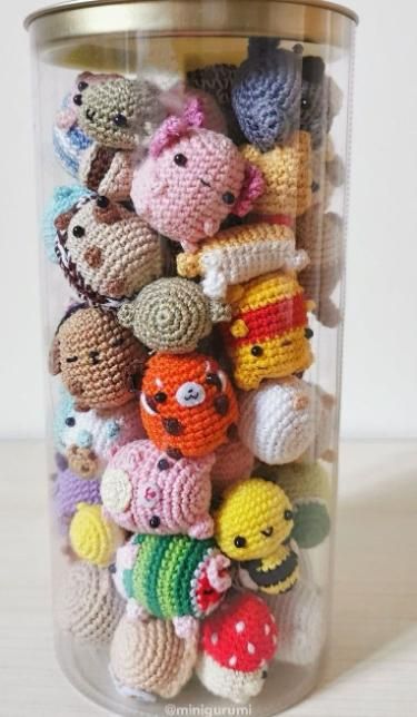 Hantverk Diy, Easy Crochet Animals, Kartu Valentine, Kraf Diy, Kawaii Crochet, Fun Crochet Projects, Diy Crochet Projects, Dessin Adorable, Knitting For Beginners