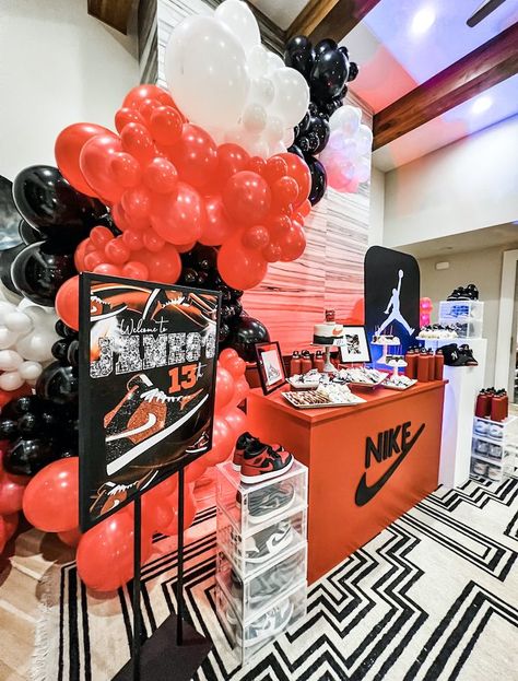 Nba Youngboy Birthday Party Ideas, Jordan Bday Theme, Air Jordan Party Theme Ideas, Sneaker Birthday Party Ideas Decoration, Jordan Basketball Birthday Party Ideas, Sneaker Theme Party Ideas Air Jordans, Jordan 1 Theme Birthday Party Ideas, Air Jordan Themed Birthday, Jordan 1 First Birthday