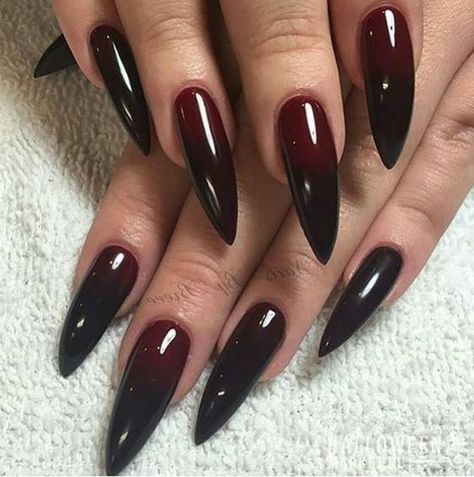 Vampy Nails, Nail Nail Designs, Vampire Nails, Acrylic Nails Ideas, New Years Nails, Punk Nails, Gothic Nails, Design Nail Art, Goth Nails