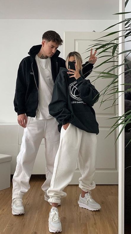 Minimalista Sikk, Mode Swag, Couple Fits, Moda Streetwear, Cute Couple Outfits, Couple Outfit, Ținută Casual, Matching Couple Outfits, Tomboy Style Outfits