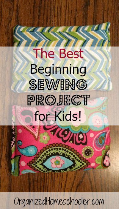 Making cold/hot packs is a great beginning sewing project. It is a perfect way to introduce kids to sewing. They only need to sew three straight lines Sewing Lessons, Teaching Sewing, Trendy Sewing, Beginner Sewing Projects Easy, Sewing Projects For Kids, Sewing Class, Sewing Projects For Beginners, Easy Sewing Projects, Love Sewing