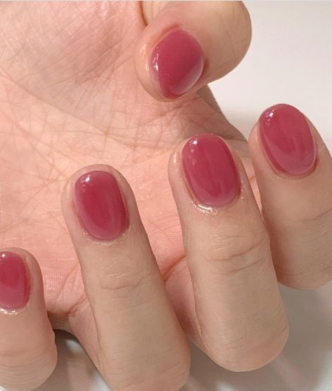 Looking for summer nail colors that will stand out? Try these fun, vibrant shades! Jelly Nails Gel Manicure, Rose Jelly Nails, Coquette Short Nails, Nail Polish Pale Skin, Natural Gel Nails, Pink Glitter Nails, Short Gel Nails, Simple Gel Nails, Pretty Gel Nails