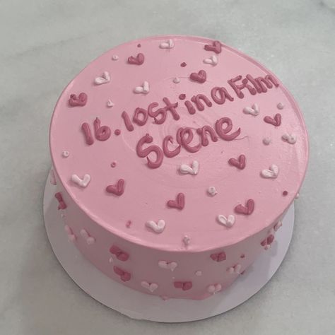 taylor swift aesthetic pink mini birthday cake inspo Cake Design 16 Birthday, Cause When You’re 15 Cake, Sweet 16 Cakes Funny, 16 Bday Cake Ideas, Taylor Swift Bento Cake, Speak Now Birthday Cake, Funny 16th Birthday Cake, Birthday Cake Ideas 16, Taylor Swift Aesthetic Pink