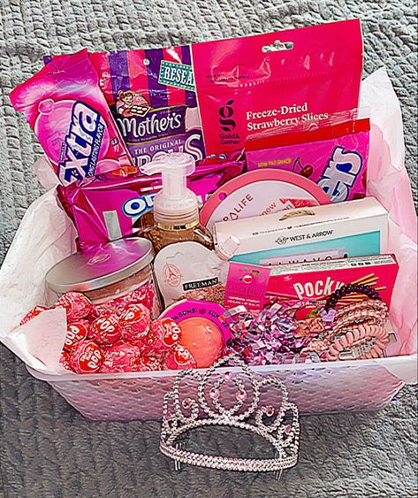 Made this pink gift basket for a friends 16th birthday!🧺🎀 most items can be found at Target 16 Gifts For 16th Birthday Girl Basket, Pink Baskets Gift Ideas, Small Pink Gift Ideas, All Pink Gift Basket, Gift Basket Pink Theme, Gift Basket Target, Cute Basket For Best Friend, Pink Basket For Color Party, All Things Pink Gift Basket