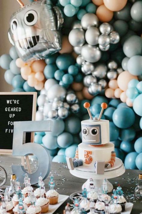 Dessert Birthday Table, Robot 2nd Birthday Party, Robot Birthday Ideas, Technology Birthday Party Ideas, Space Robot Birthday Party, Robotic Theme Decoration, 4 Party Theme, Robot Cake Pops, Robot Theme Cake