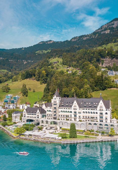 Park Hotel Vitznau, Minecraft Images, Switzerland Hotels, Switzerland Travel, Bucket List Destinations, Park Hotel, Newt, International Travel, Luxury House