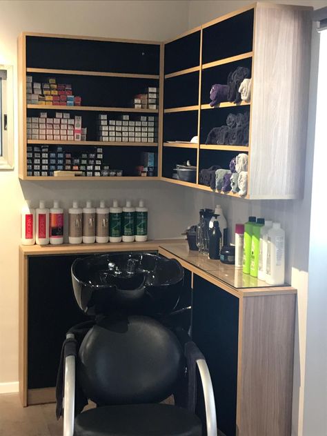 Hair Salon Wall Mount Station, Personal Salon Suite Ideas, Salon Studio Cabinets, Small Home Salon Ideas Layout, Salon Wood Decor, Office Showroom Ideas, Home Salon Storage Ideas, Small Salon Backbar Ideas, Small In Home Salon