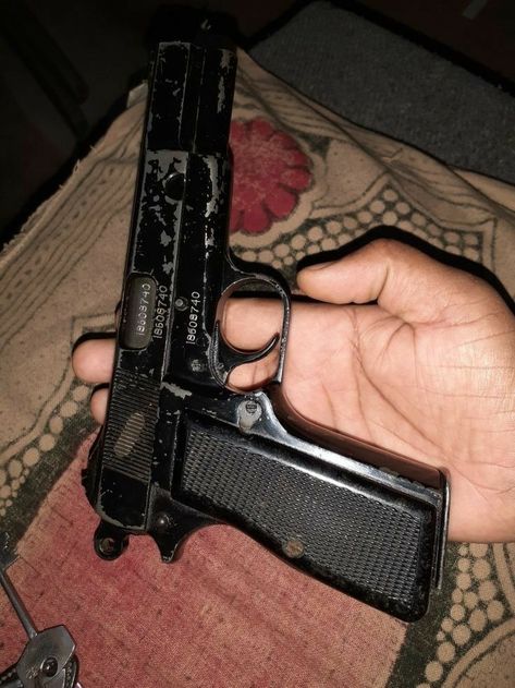 Pin on May gun 38 Taurus, Gangsta Style, Army Girlfriend Pictures, Cute Images For Dp, Money Images, Background Images For Quotes, Couple Selfies, Phone Wallpaper For Men
