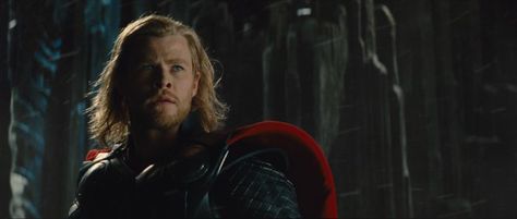 Chris Hemsworth in Thor as Thor Humour, Loki Show, Thor The Dark World, Thor 2011, Mjolnir Pendant, Dark World, Grow Beard, Dc Movies, The Dark World