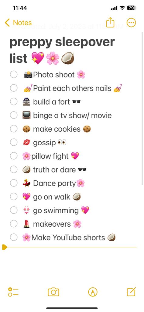 Things To Do With At A Sleepover, Preppy Things To Do At Sleepovers, Preppy Things To Do With Your Bestie, Things To Do At A Sleepover When Bored, Sleepover Makeover Ideas, Preppy List Ideas, Preppy Crafts To Do With Friends, Preppy Sleepover Ideas List, Plans For Sleepover