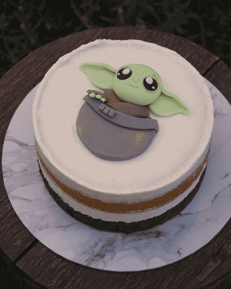 Grogu Cake Design Images (Grogu Birthday Cake Ideas) Grogu Cake Ideas, Mandalorian Cake Ideas, Yoda Cake Ideas, Grogu Birthday Cake, Baby Yoda Birthday Cake, Grogu Cake, Mandalorian Cake, Yoda Birthday Cake, Grogu Birthday