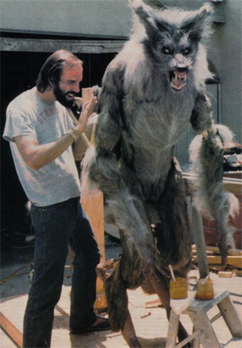 Werewolf prop from "The Howling" with artist (don't know who) Wolf Beast, Wolf Warrior, Horror Classics, Werewolf Costume, The Creeper, Werewolf Art, The Howling, Vampires And Werewolves, Howl At The Moon