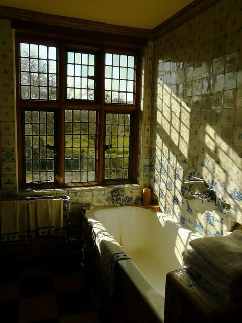 Bath Window, Rustic Bedroom Decor, Vanity Ideas, Fireplace Remodel, Dream Apartment, House Room, Rustic Bedroom, House Goals, Dream House Decor