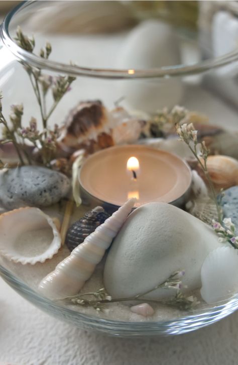 Things To Do With Seashells: DIY Ideas, Cute, DIY - Around The Beach House - Sandbetweenmypiggies.com Sea Shells Diy, Seashell Candles, Cottage Designs, Shells Diy, Seashell Wall Art, Seashell Projects, Shell Decorations, Deco Nature, Shell Crafts Diy