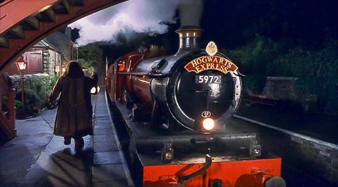 Harry Potter and the Sorcerer’s Stone - Hogwarts Express at Hogsmeade Station Hogwarts Train, Harry Potter Train, Hogwarts Express Train, Philosopher's Stone, The Sorcerer's Stone, Hogwarts Aesthetic, Harry Potter Pictures, Hogwarts Express, Albus Dumbledore