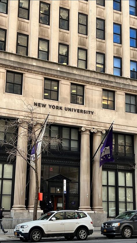 Nyu Campus, College Vision Board, Life After High School, Usa University, Nyc Baby, College Aesthetic, Dream College, Nyc Aesthetic, Dream School