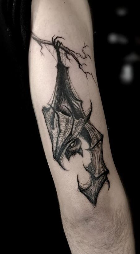 100+ Trendy Bat Tattoos, Designs & Meanings - Tattoo Me Now La Santa Muerte Tattoo, Bat Tattoos, Gotik Tattoo, Bat Hanging, Bats Tattoo Design, Project Illustration, Vampire Tattoo, Goth Tattoo, Sketch Pen