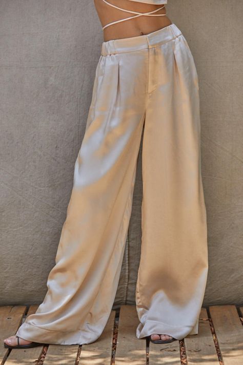 Wide Satin Pants Outfit, Silky Pants Outfit, Silk Trousers Outfit, Satin Trousers Outfit, White Satin Pants, Satin Pants Outfit, Wide Leg Satin Pants, Pearl Pants, Modest Pants