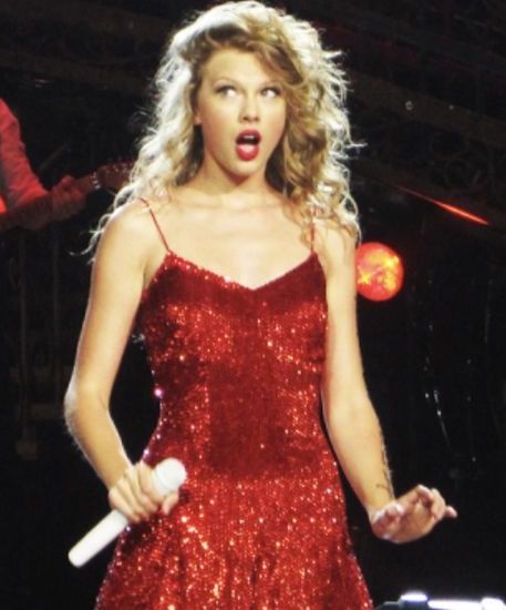 Taylor Swift Speak Now, Swift Tour, Concert Aesthetic, Taylor Swift Funny, Taylor Swift Red, Red Taylor, Long Live Taylor Swift, Live Taylor, Taylor Swift Pictures
