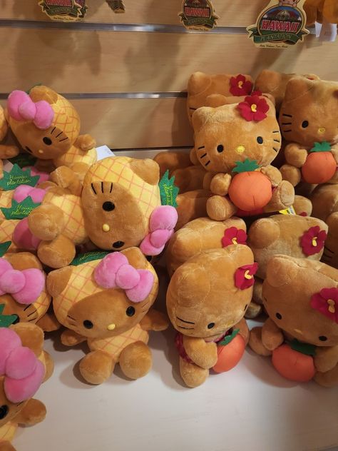 hello kitty, Sanrio, plushies, stuffed animals, tan hello kitty Tan Hello Kitty Aesthetic, Brown Hello Kitty Plush, Tan Hello Kitty Pfp, Indian Hello Kitty, Tan Sanrio, Tan Hello Kitty Wallpaper, Brown Hello Kitty Wallpaper, Tanned Hello Kitty, Summer Sanrio