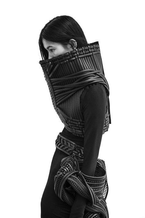 Sarah Ryan | Designer | NOT JUST A LABEL Cyberpunk Mode, Mode Cyberpunk, شرم الشيخ, Mode Editorials, Sculptural Fashion, Apocalyptic Fashion, Fashion Designers Famous, Cyberpunk Fashion, Futuristic Fashion