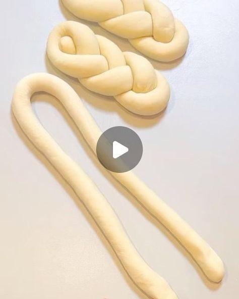 Ap bread on Instagram: "#Short #Bread shape #Creative #Satisfying #Short" Bread Roll Shapes, Bread Shapes Ideas Simple, Bread Design Ideas, Bread Shapes, Kitchen Hacks Food, Challah Bread Recipes, Bread Recipies, Short Bread, Bolo Fit