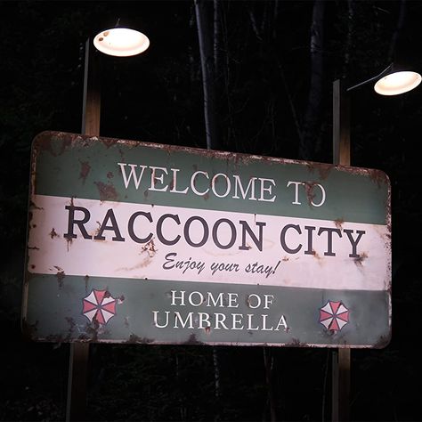 Resident Evil 2 Aesthetic, Resident Evil Raccoon City, Welcome To Raccoon City, William Birkin, Donal Logue, Neal Mcdonough, Ipad Theme, Games Poster, Evil Doctor