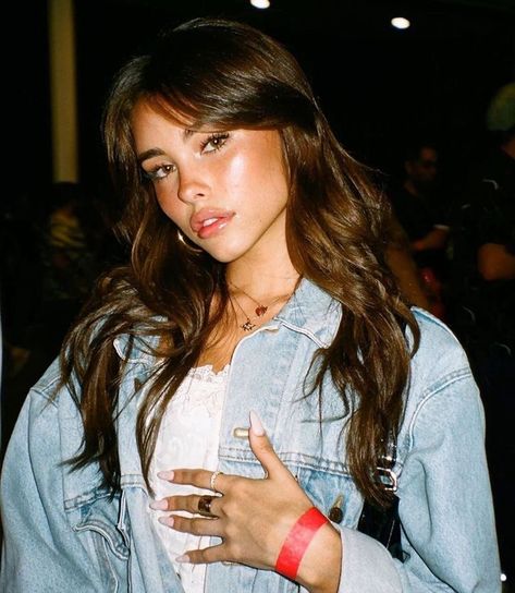 Medison Beer, Estilo Madison Beer, Madison Beer Hair, Madison Beer Style, Madison Beer Outfits, Maddison Beer, Beer Outfit, Not Okay, Madison Beer