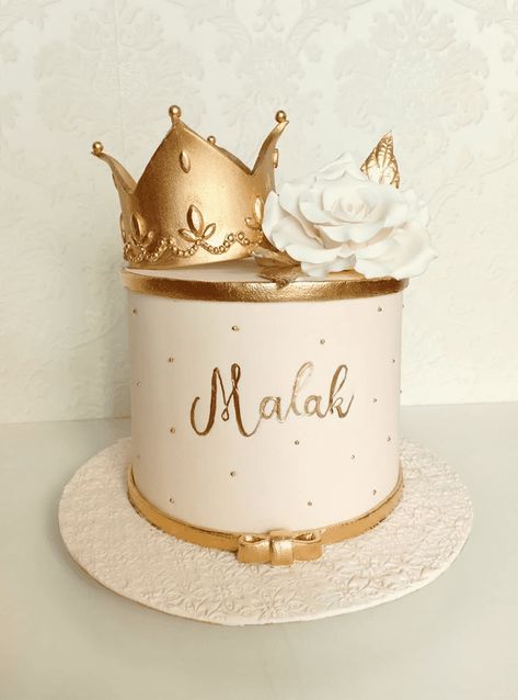 Queen Cake Design Images (Queen Birthday Cake Ideas) Birthday Cake Queen Theme, Crown Cake Designs Birthday, Cake Queen Birthday, Crown Birthday Ideas, Queen Birthday Cake Crowns, Queen Theme Cake, Cakes With Crowns, Birthday Cake Queen, Queen Cake Ideas