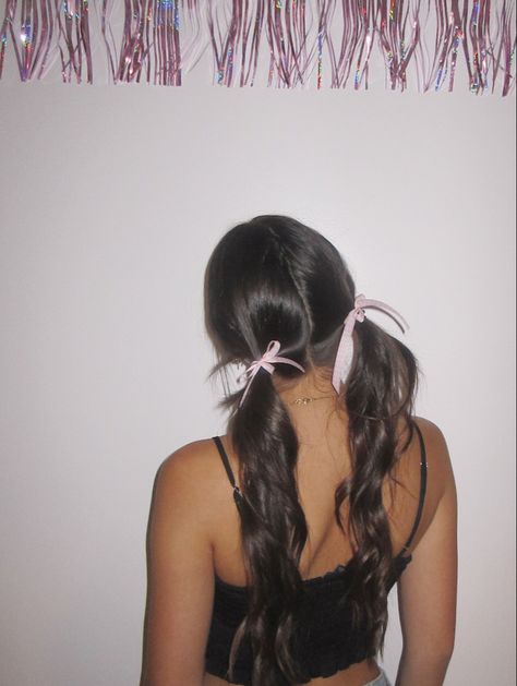 Hairstyles Pinterest, Two Ponytail Hairstyles, Guest Hairstyles, Tail Hairstyle, Ribbon Hairstyle, Pigtail Hairstyles, Bow Hairstyle, Women's Hairstyles, Hairstyles Women